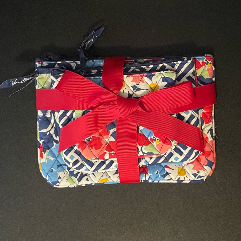 NWT VERA BRADLEY COSMETIC POUCH TRIO FLORAL COTTAGE